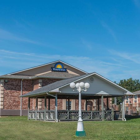 Days Inn By Wyndham Perryville Exterior photo