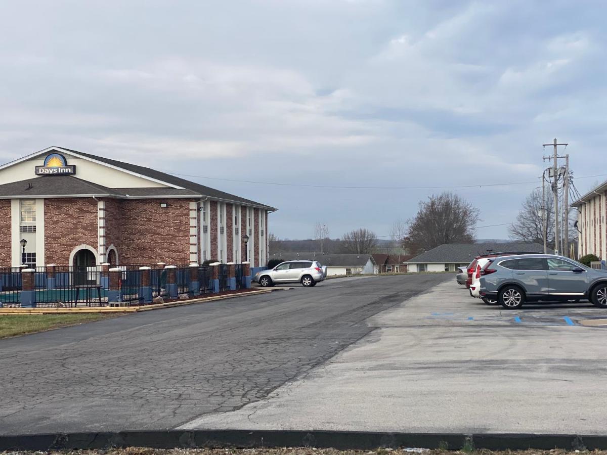 Days Inn By Wyndham Perryville Exterior photo